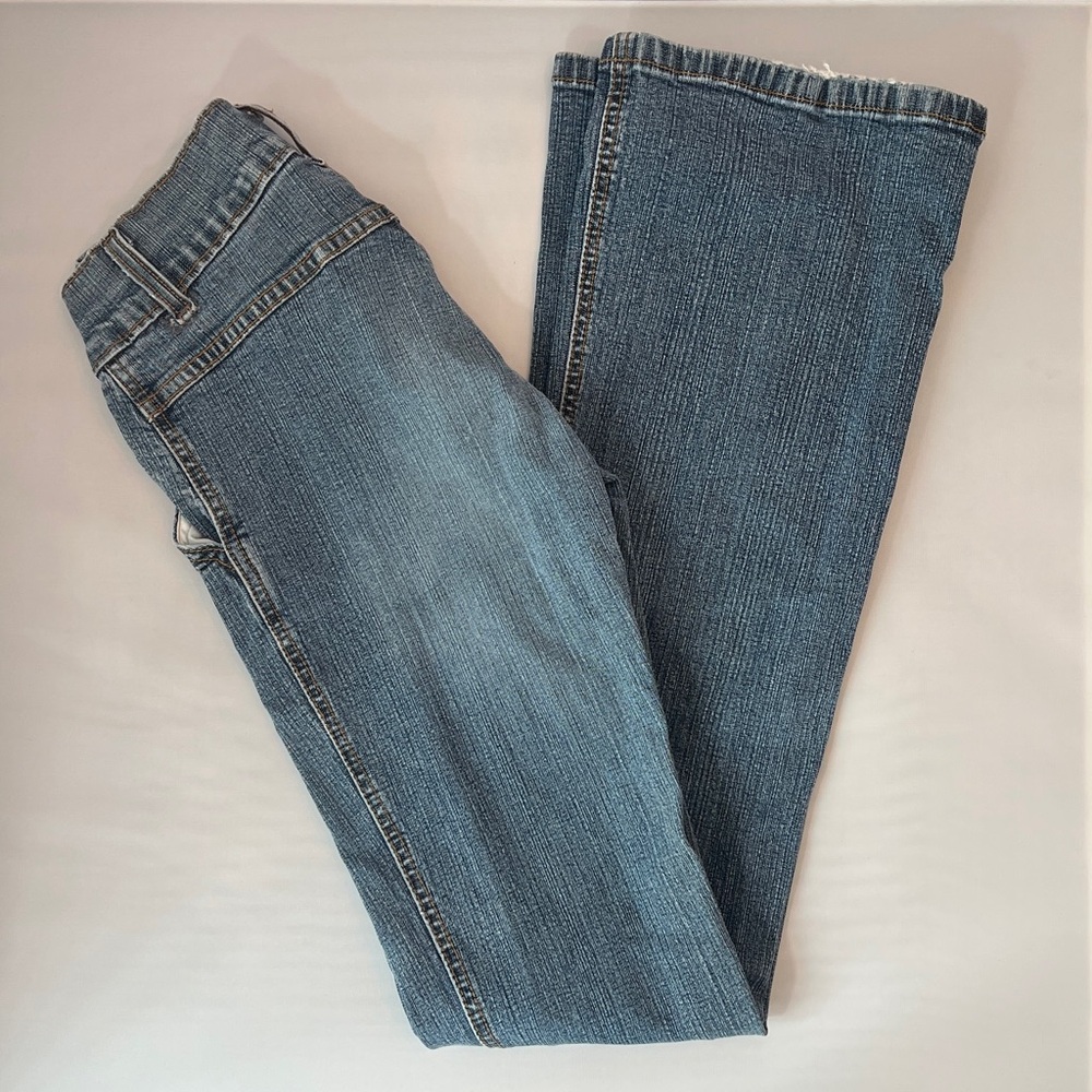 Classic Blue Junior's Jeans - Picture 2 of 7